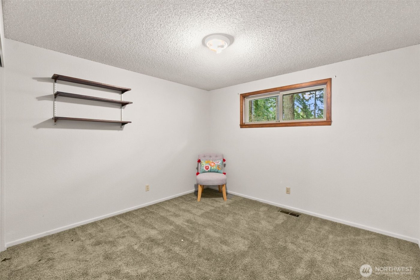 4605 Timberline Drive SE, Lacey, WA 98503