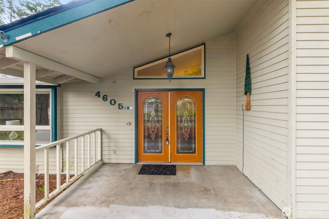 4605 Timberline Drive SE, Lacey, WA 98503