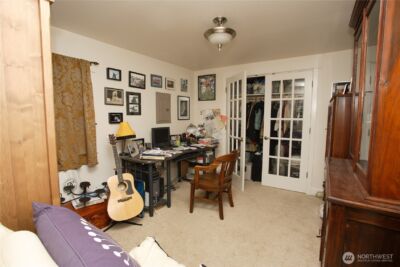 2071 Gilman Drive W, Seattle, WA 98119 - Photo 13