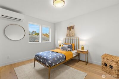 2558 30th Avenue W #1, Seattle, WA 98199 - Photo 17