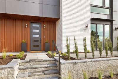 2558 30th Avenue W #1, Seattle, WA 98199 - Photo 3