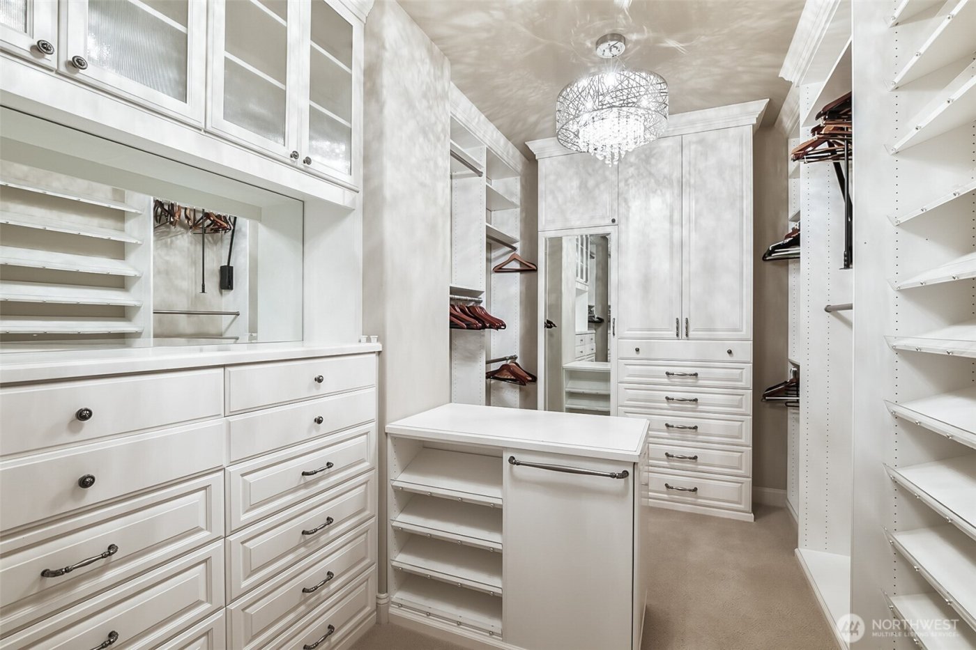 9820 NE 16th Street , Bellevue, WA 98004