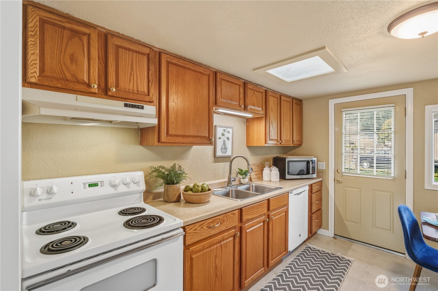 613 Hancock Street , Port Townsend, WA 98368