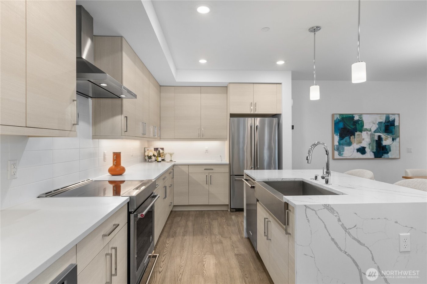 23103 NE 8th St #E1, Sammamish, WA 98074