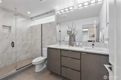 2409 W Boston Street #A, Seattle, WA 98199 - Photo 15