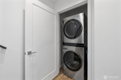 2409 W Boston Street #A, Seattle, WA 98199 - Photo 20