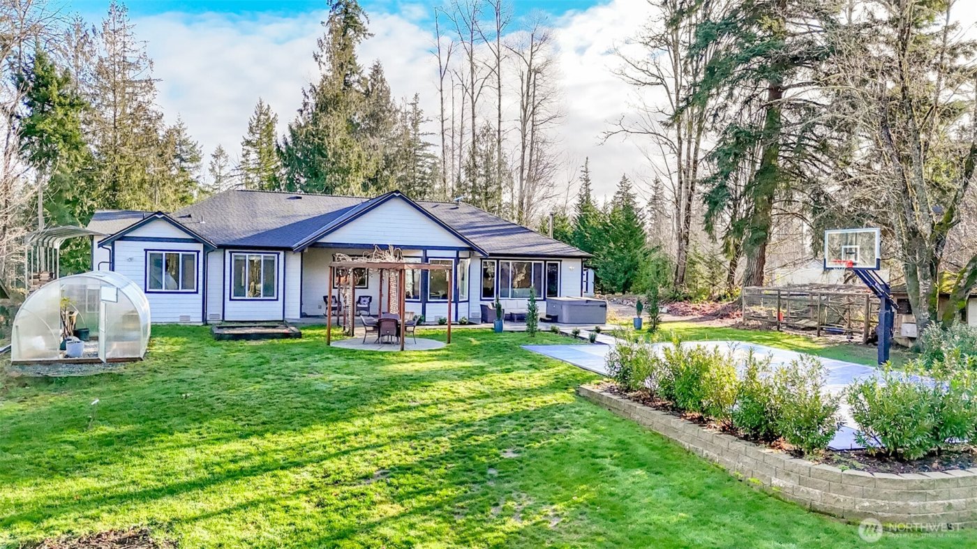 30904 37th Avenue E, Graham, WA 98338