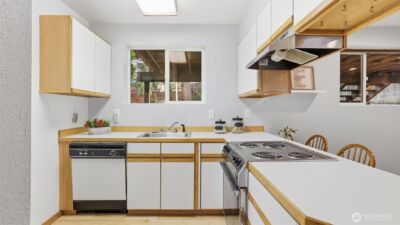 15667 SE Fairwood Boulevard , Renton, WA 98058 - Photo 23
