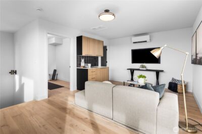 2558 30th Avenue W, Seattle, WA 98199 - Photo 22