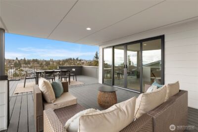 2558 30th Avenue W, Seattle, WA 98199 - Photo 29