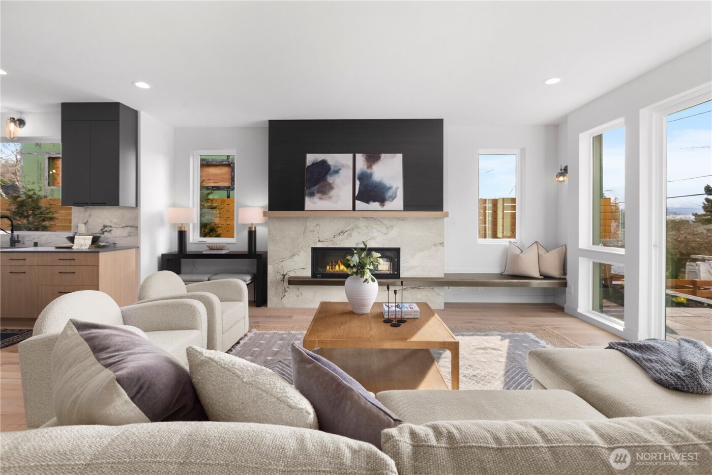 2558 30th Avenue W, Seattle, WA 98199