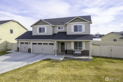 739 N Doumit Drive , Moses Lake, WA 98837
