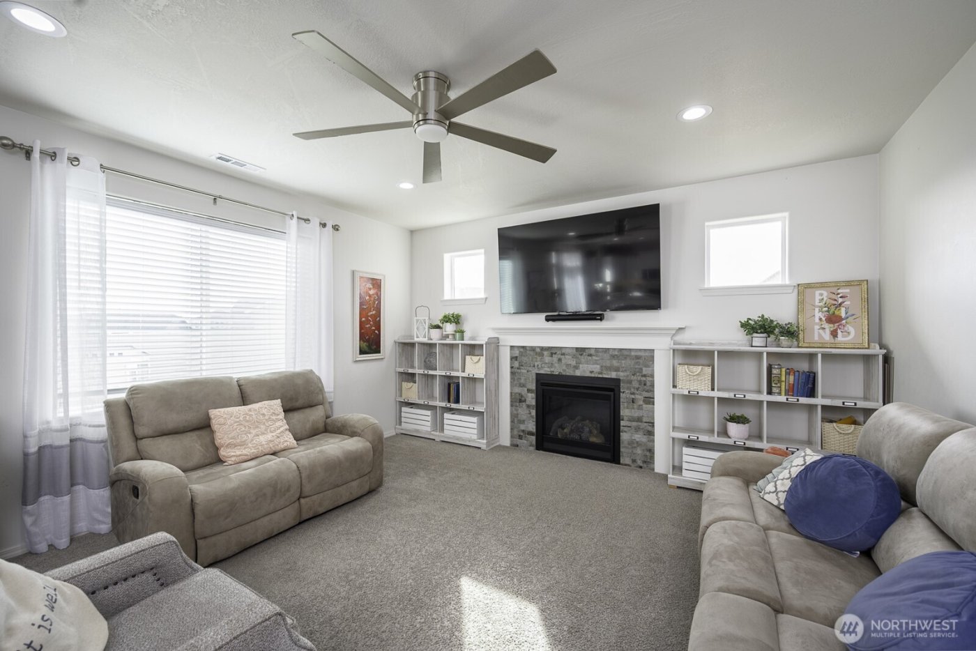 739 N Doumit Drive , Moses Lake, WA 98837