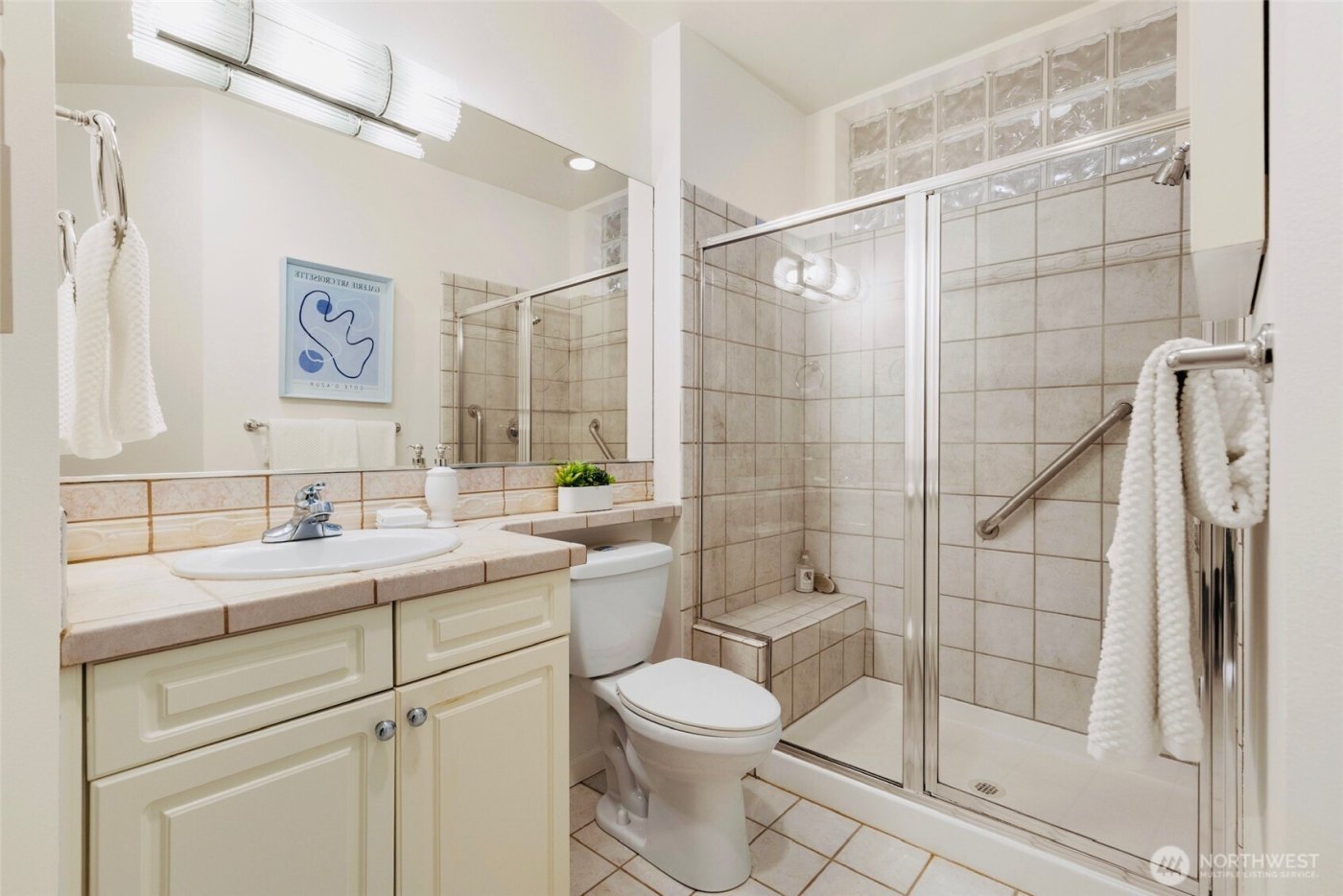 520 6th Avenue #4003, Kirkland, WA 98033