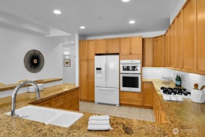 520 6th Avenue #4003, Kirkland, WA 98033 - Photo 6