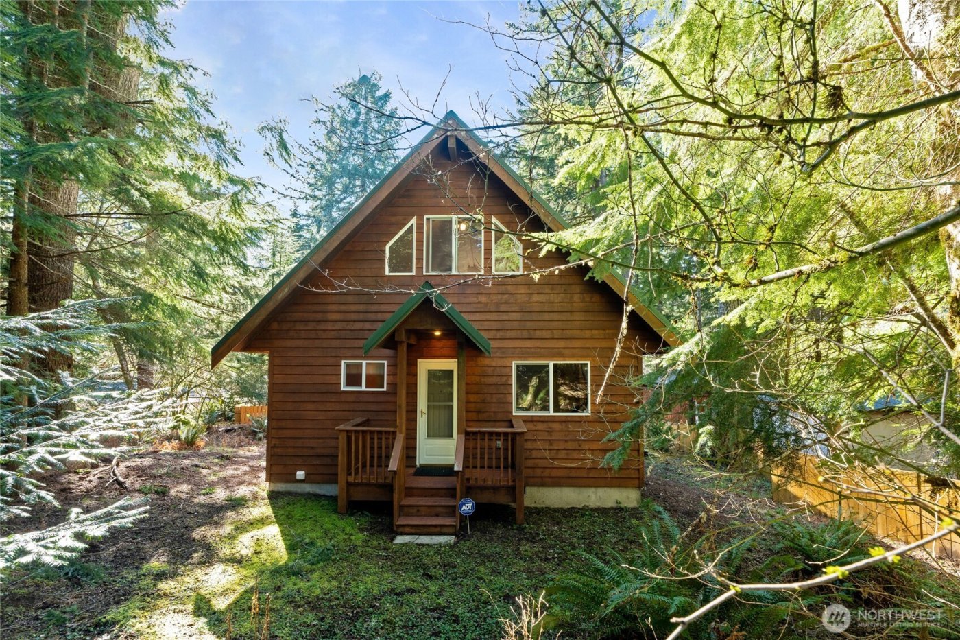 214 Paradise Dr , Ashford, WA 98304