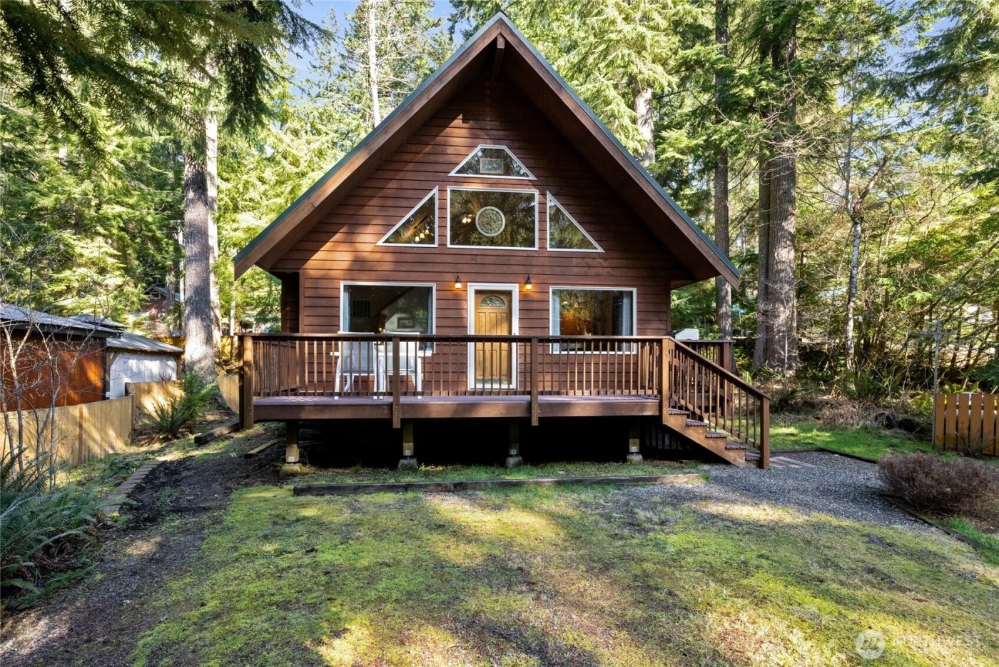 214 Paradise Dr , Ashford, WA 98304