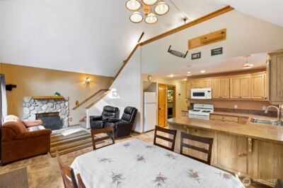 214 Paradise Dr , Ashford, WA 98304 - Photo 10