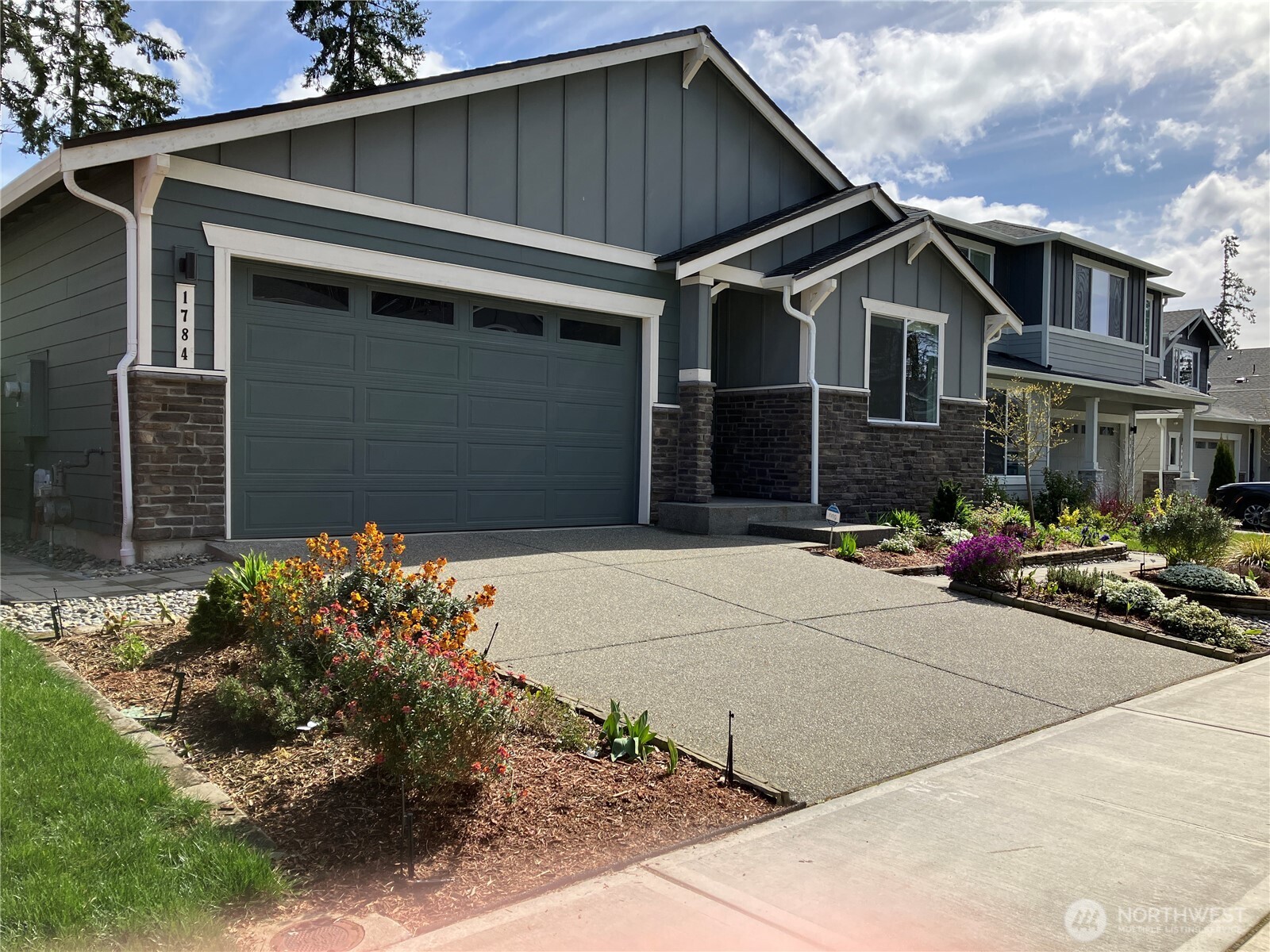 1784 Ashby Avenue NW, Poulsbo, WA 98370