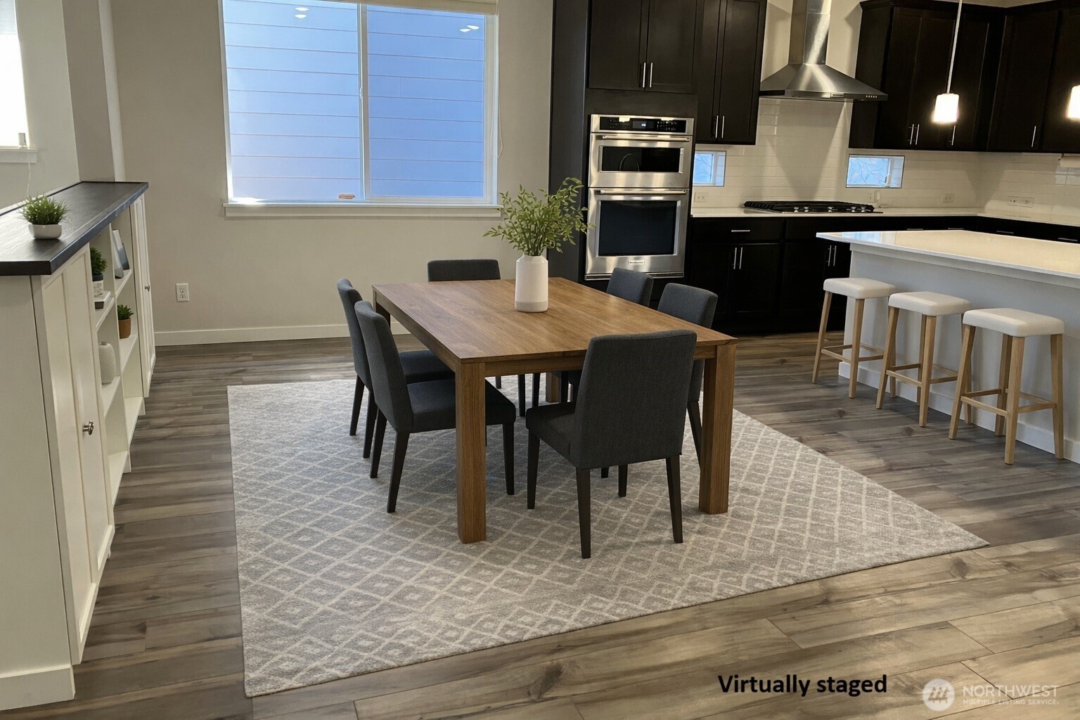 1784 Ashby Avenue NW, Poulsbo, WA 98370