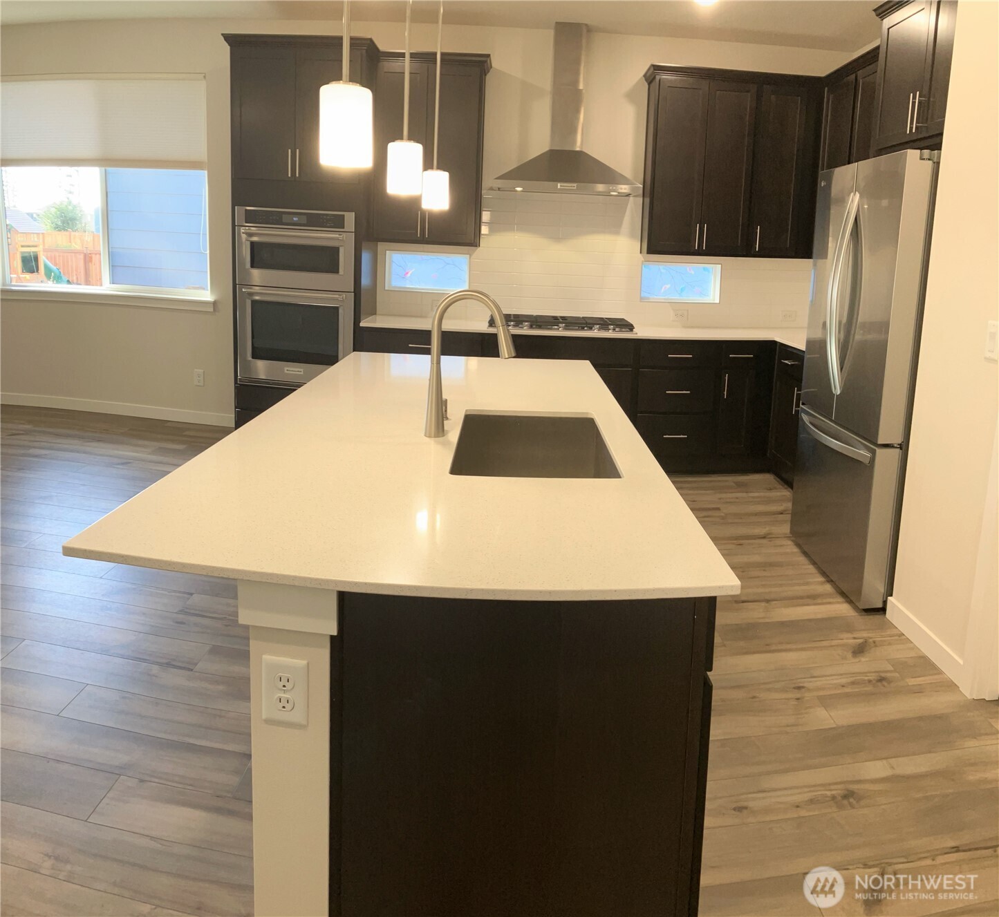 1784 Ashby Avenue NW, Poulsbo, WA 98370