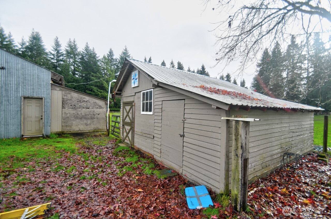 19944 Carper Road SW, Rochester, WA 98579