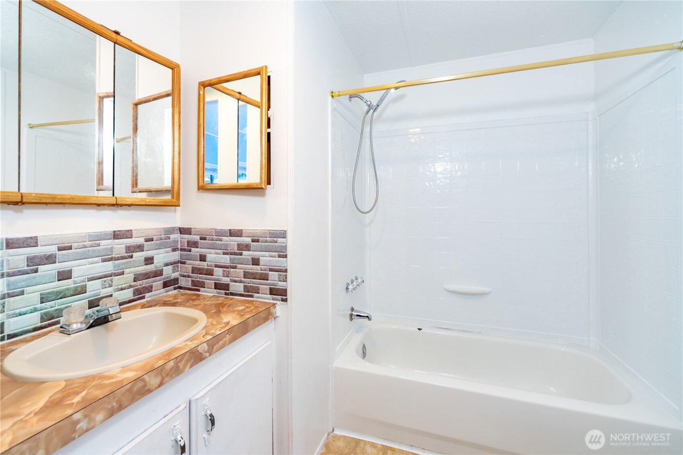 3060 NE McWilliams Road #61, Bremerton, WA 98311