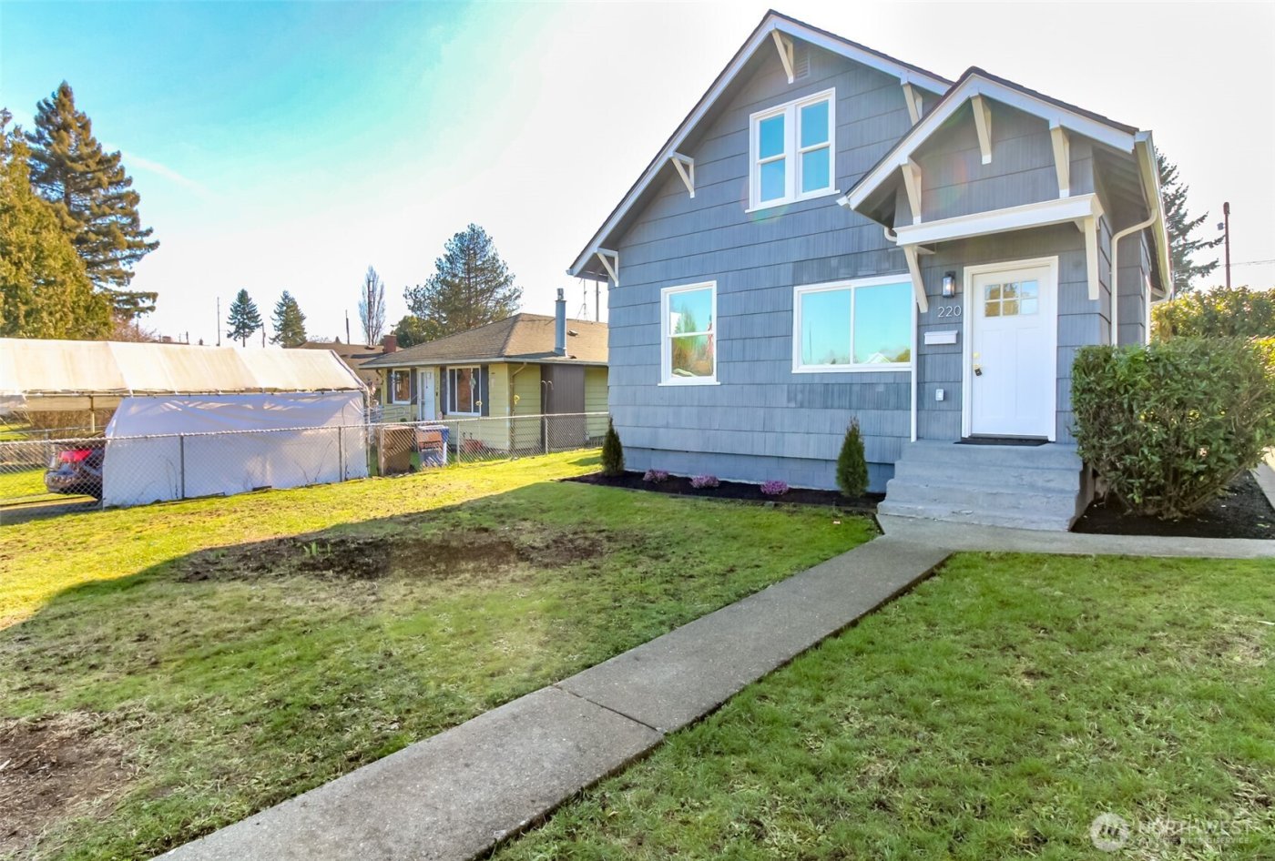 220 E 63RD Street , Tacoma, WA 98404