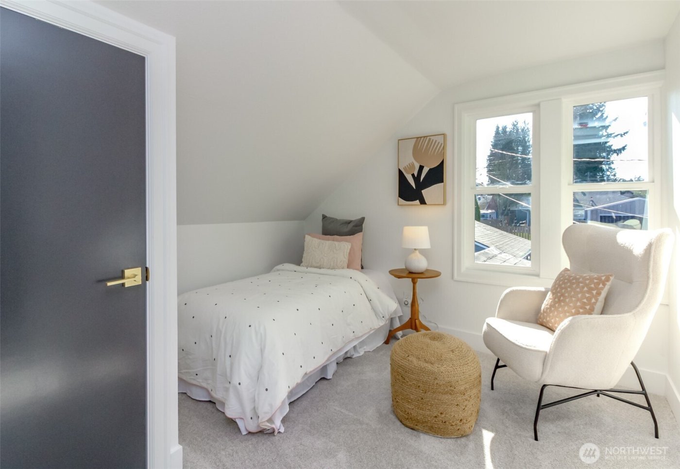 220 E 63RD Street , Tacoma, WA 98404