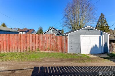 220 E 63RD Street , Tacoma, WA 98404 - Photo 32