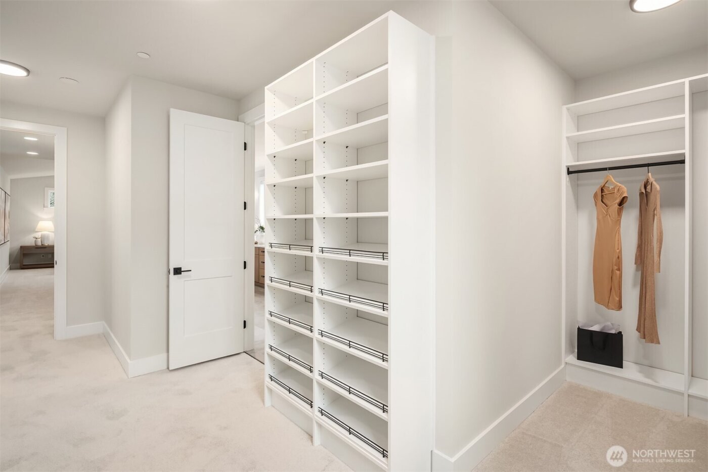7271 152nd Avenue NE, Redmond, WA 98052