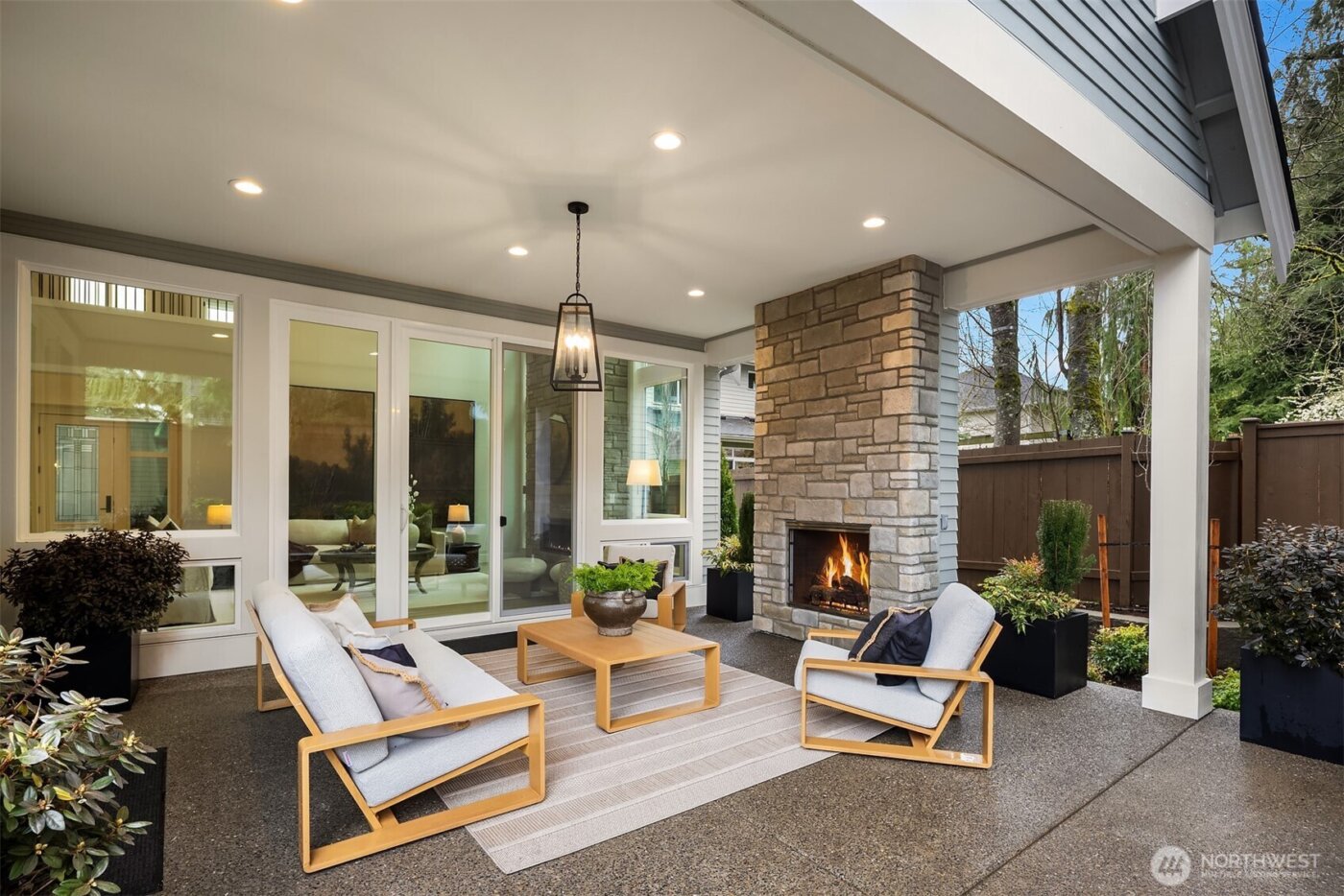 7271 152nd Avenue NE, Redmond, WA 98052