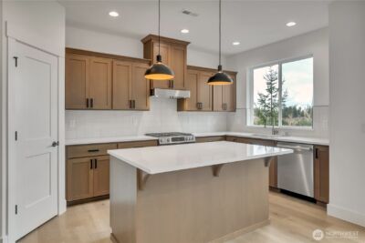 16210 76th Avenue Ct E, Puyallup, WA 98375 - Photo 10