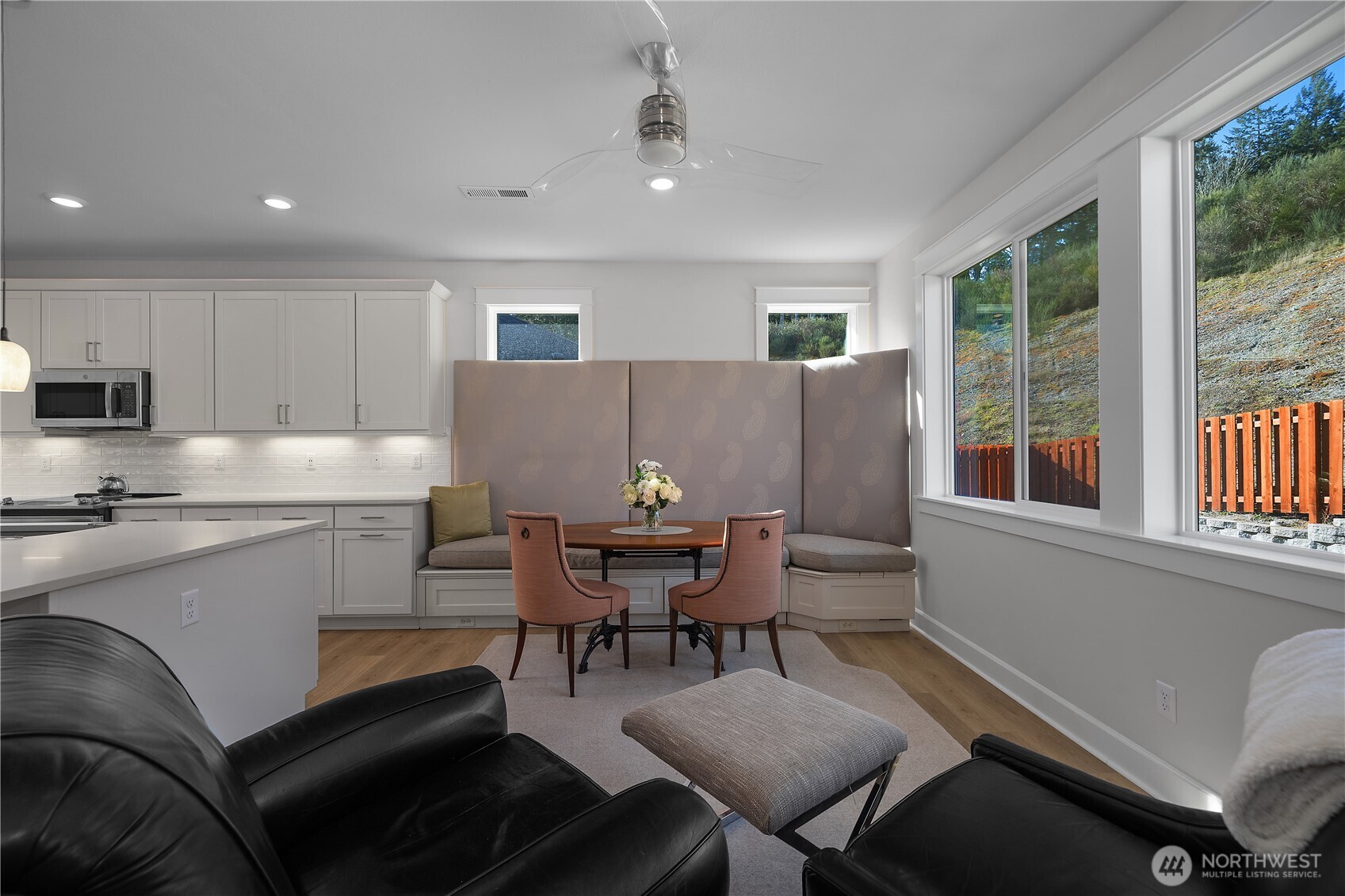 2921 Arrowroot Loop SE, Lacey, WA 98513