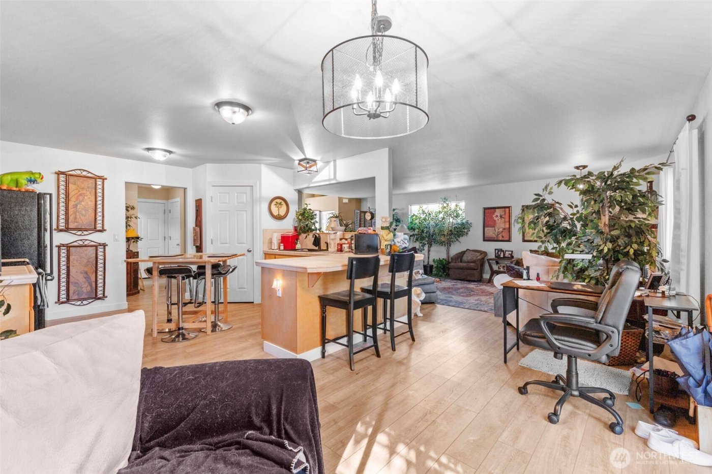 207 Williams Boulevard NE, Orting, WA 98360