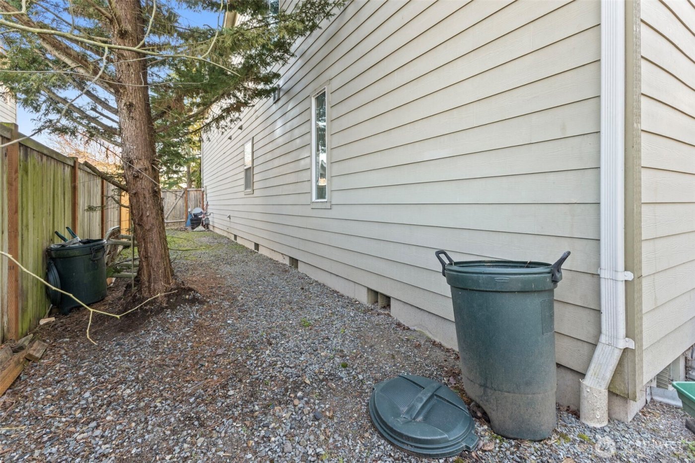 207 Williams Boulevard NE, Orting, WA 98360