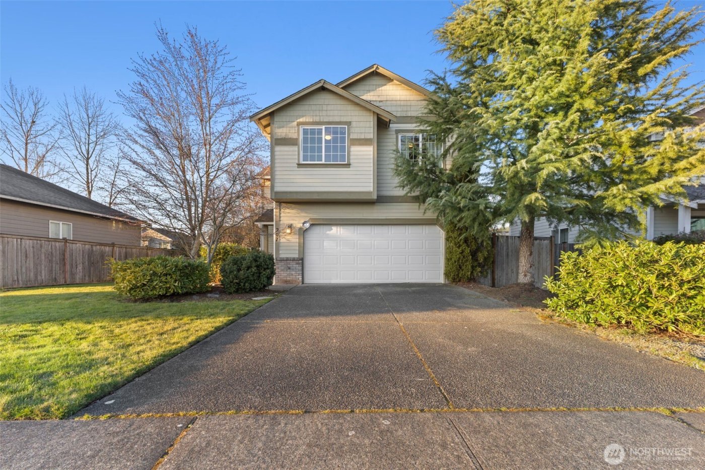 207 Williams Boulevard NE, Orting, WA 98360