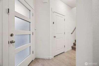 1121 N Auburn Place , Ridgefield, WA 98642 - Photo 5