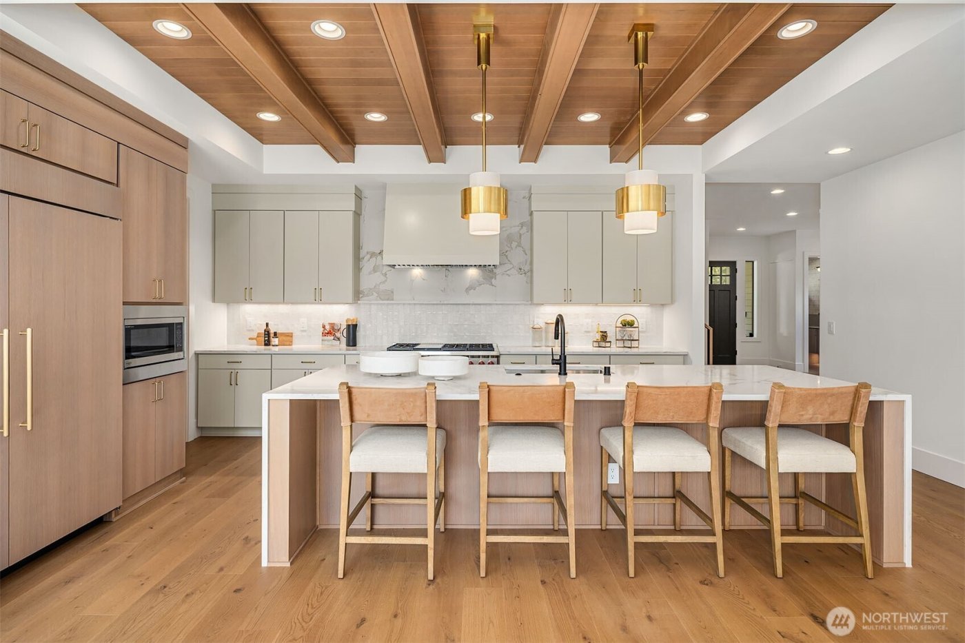 142 160th Avenue SE, Bellevue, WA 98008