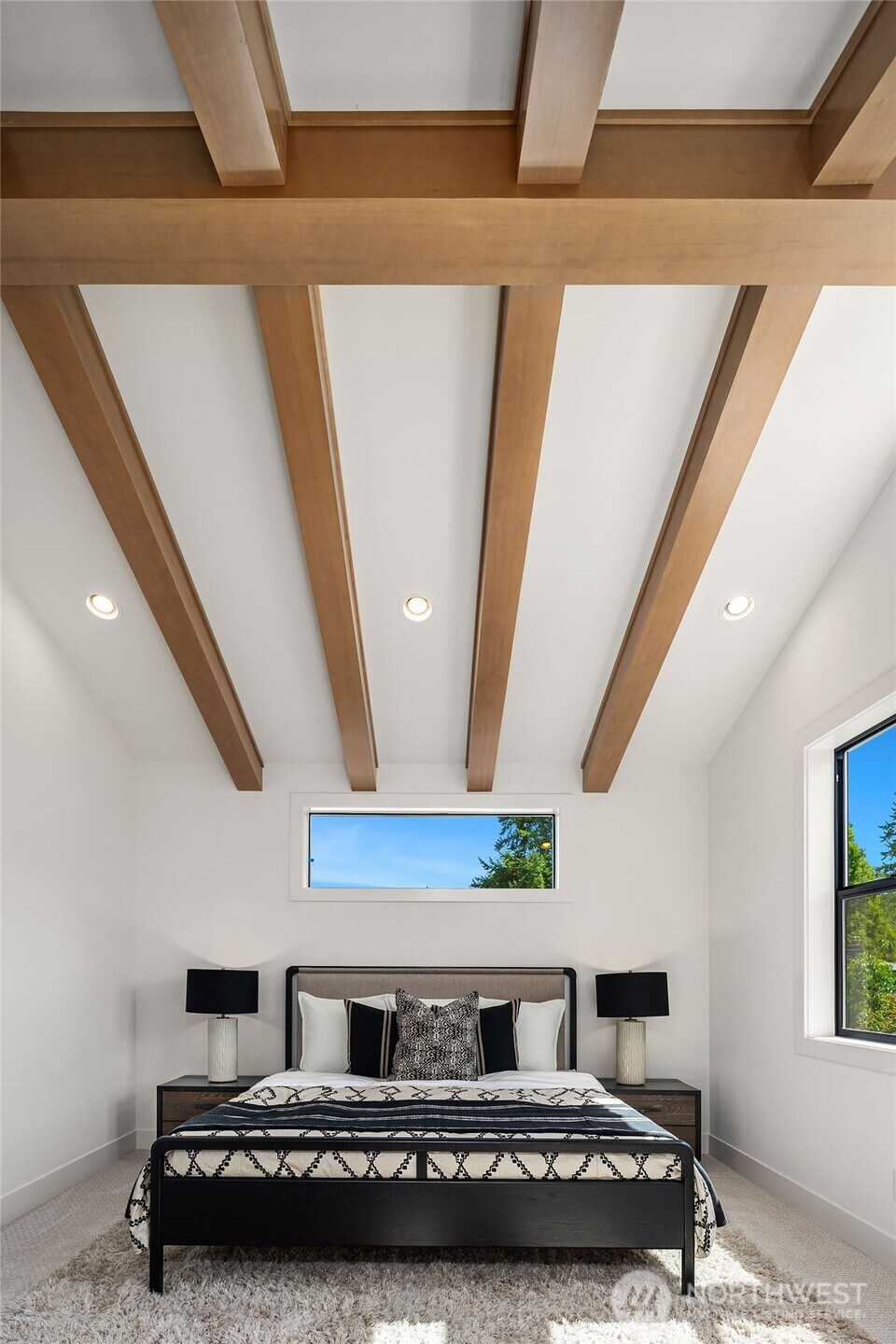 142 160th Avenue SE, Bellevue, WA 98008