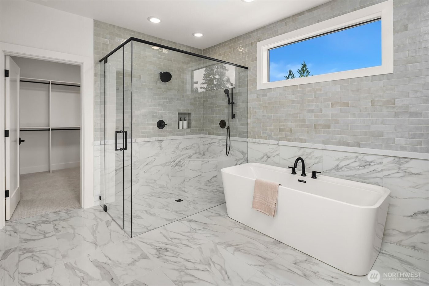 142 160th Avenue SE, Bellevue, WA 98008