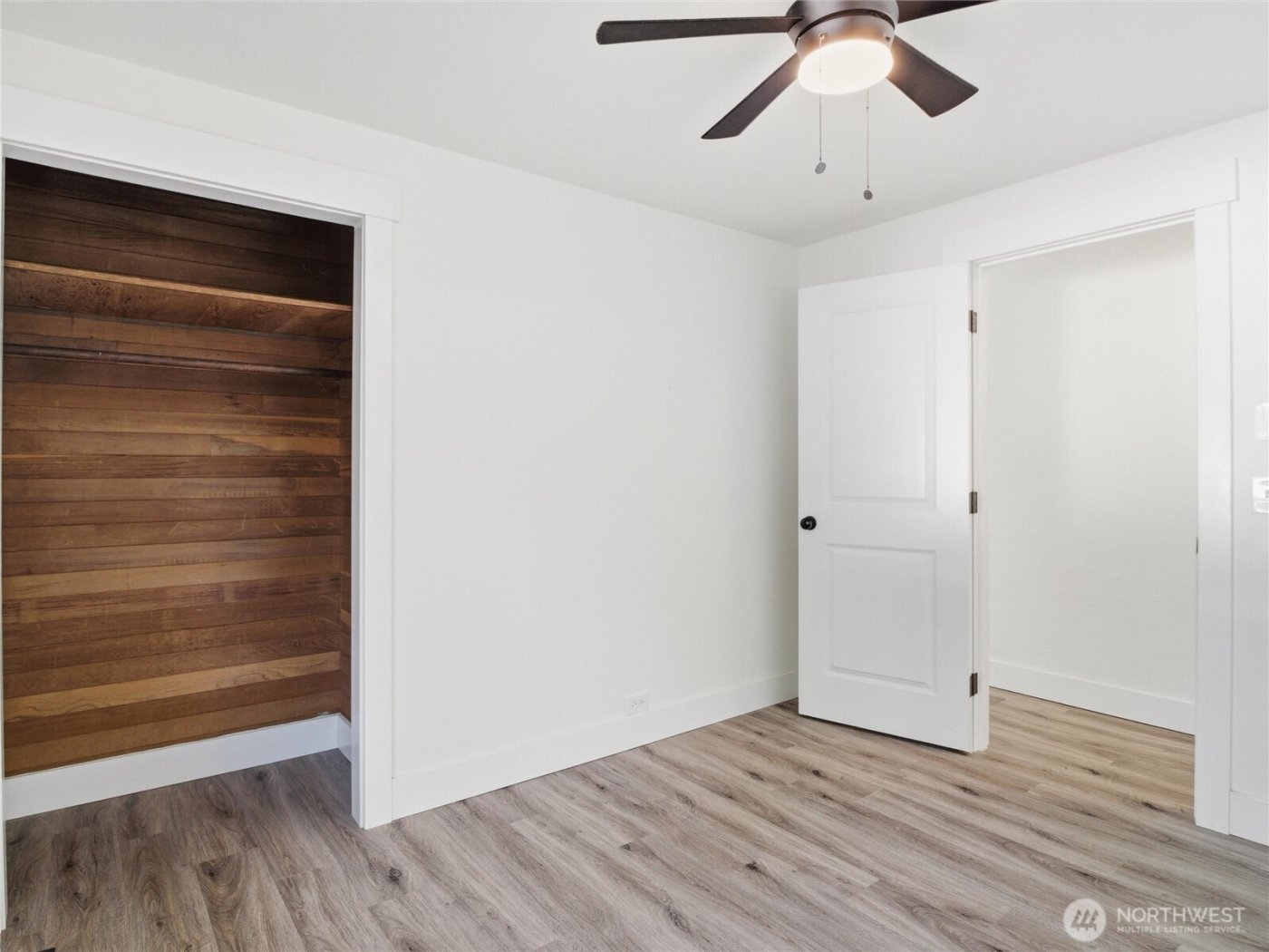 2016 Dickinson Avenue NW, Olympia, WA 98502