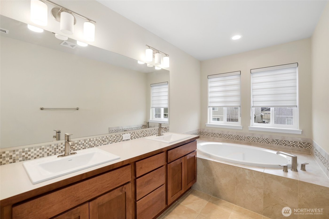 9017 Priscilla Drive SE, Olympia, WA 98501