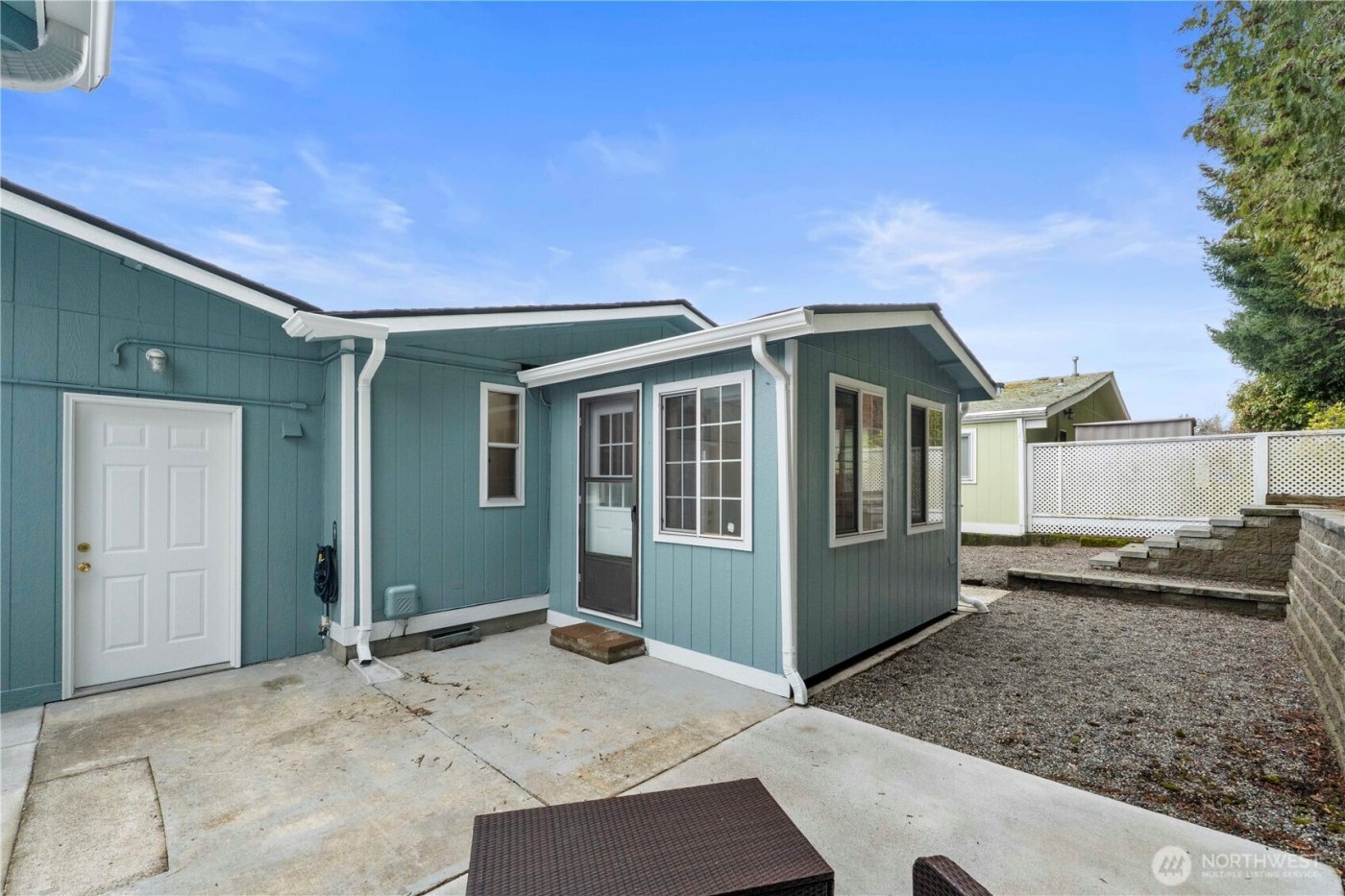 32820 20th Ave S #24, Federal Way, WA 98003