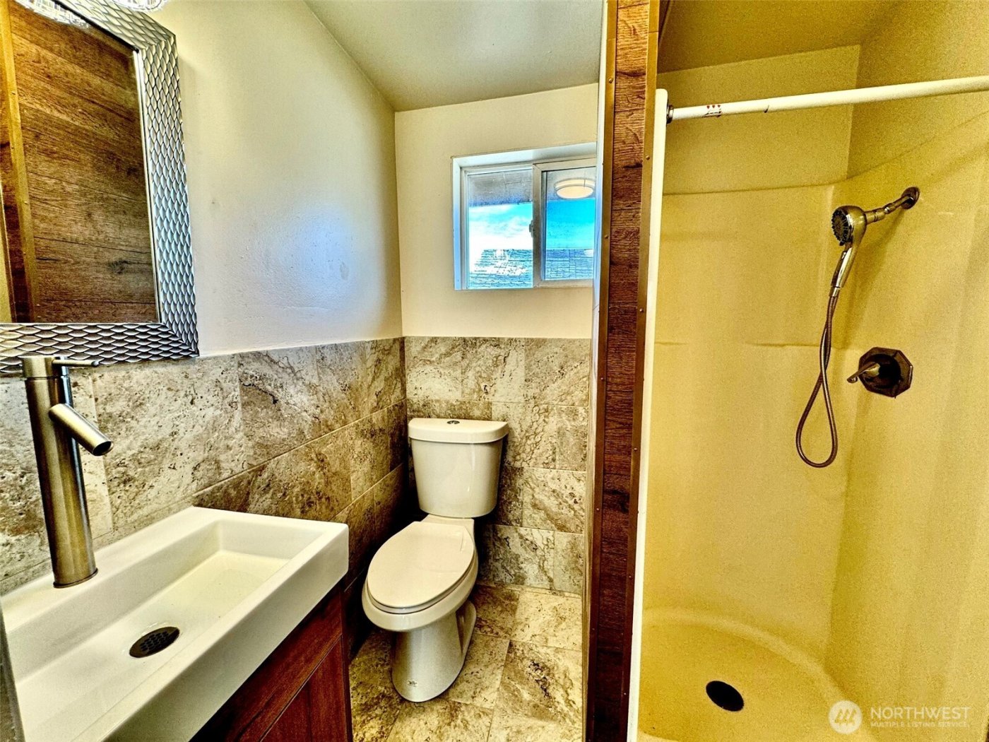 817 Perkins Street , Milton-Freewater, OR 97862