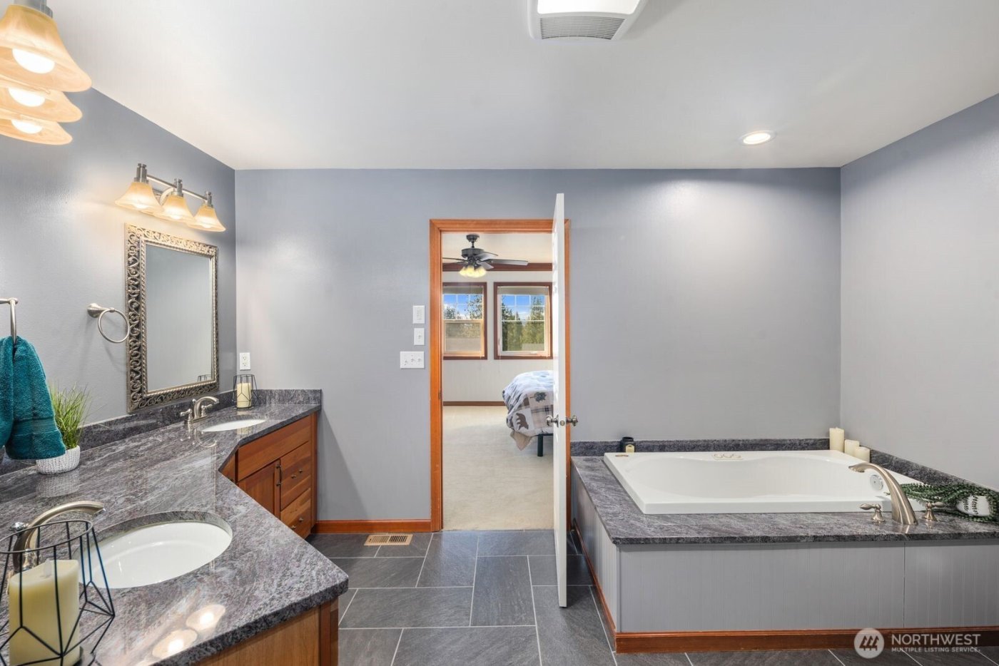 18529 Hawksview Drive , Arlington, WA 98223