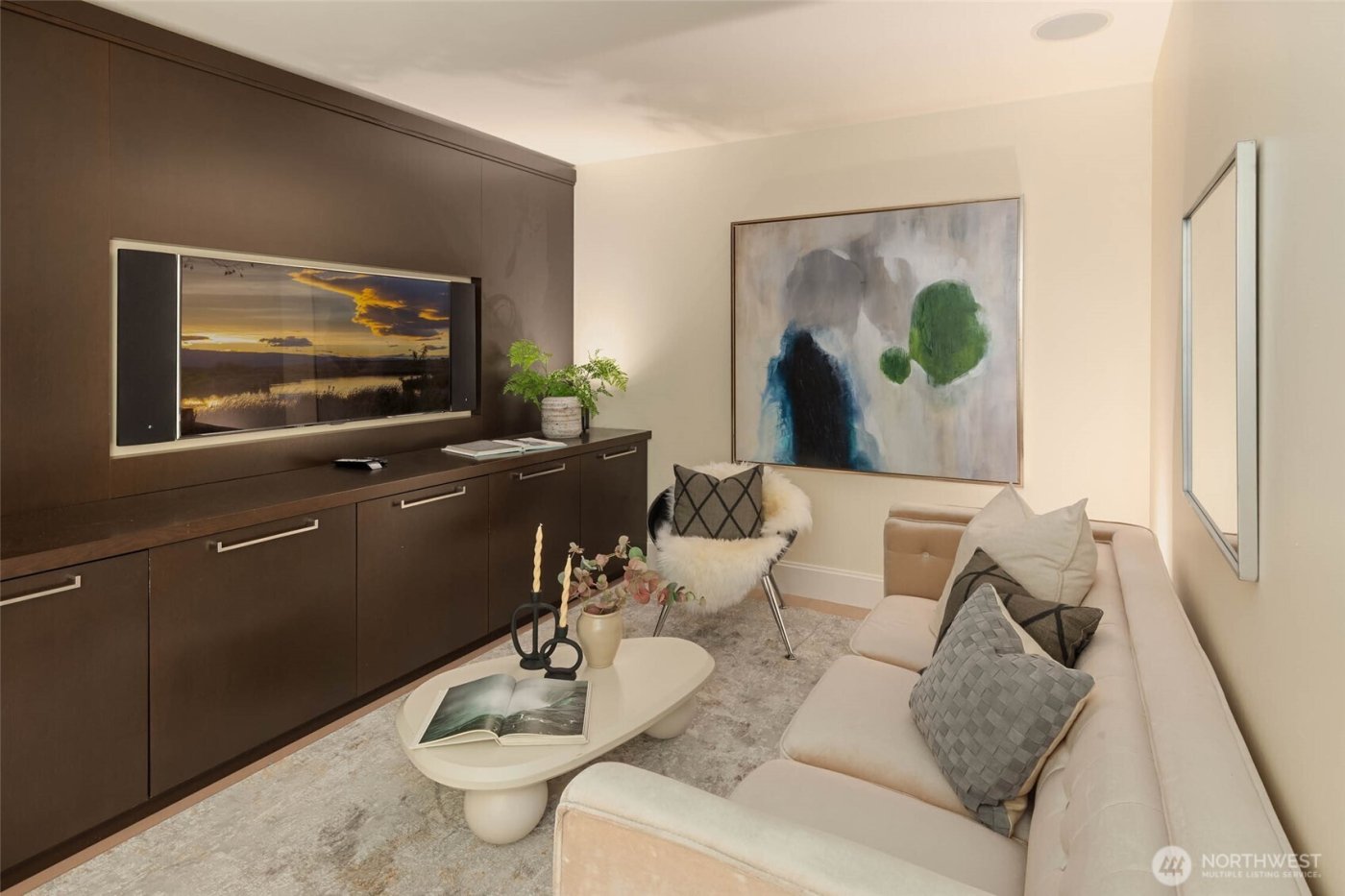 1521 2nd Avenue #2804, Seattle, WA 98101