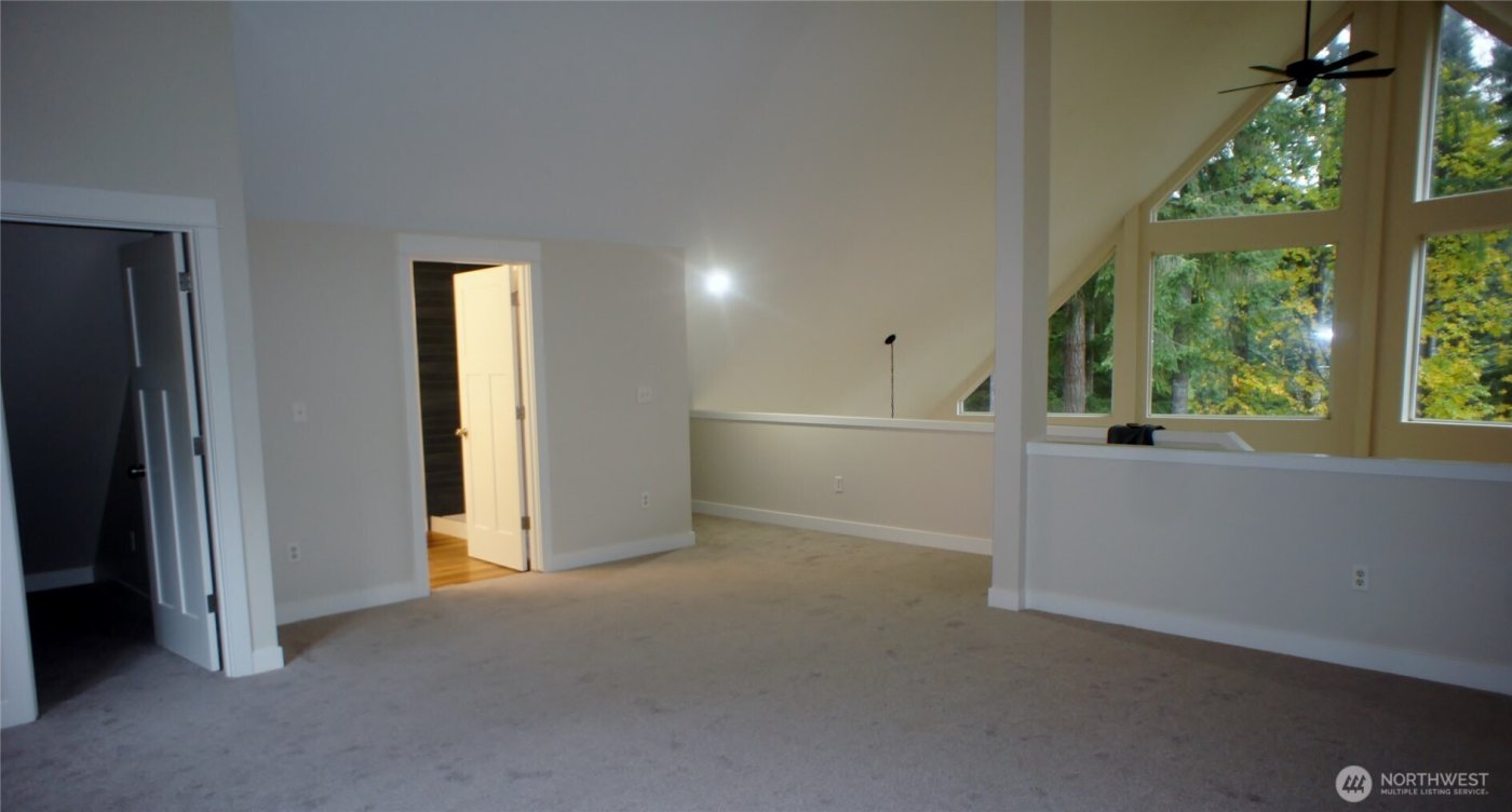 18219 E Spring Lake Road , Arlington, WA 98223