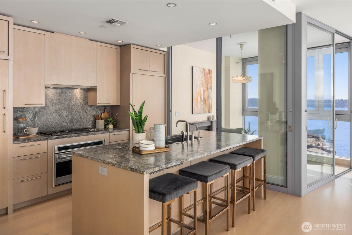 1521 2nd Avenue #1400, Seattle, WA 98101