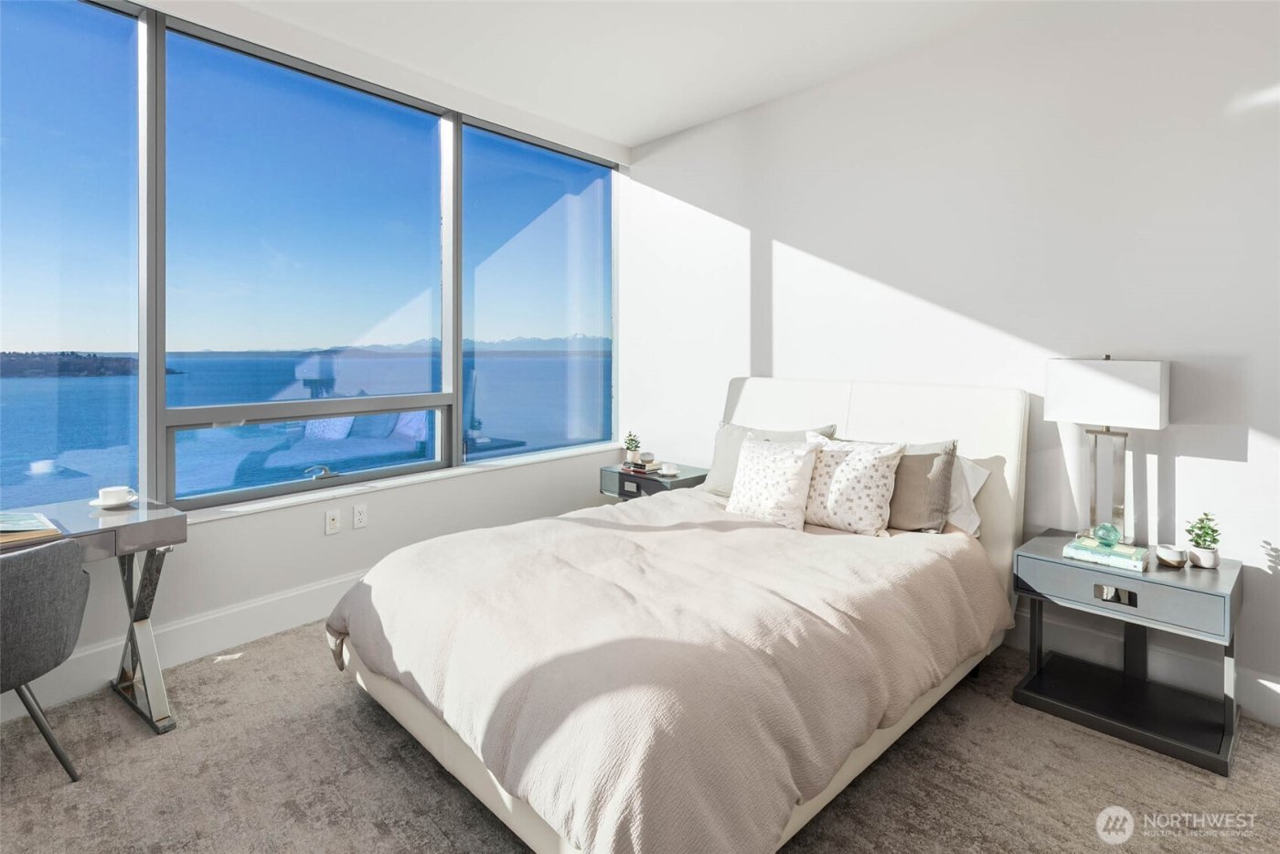 1521 2nd Avenue #2004, Seattle, WA 98101